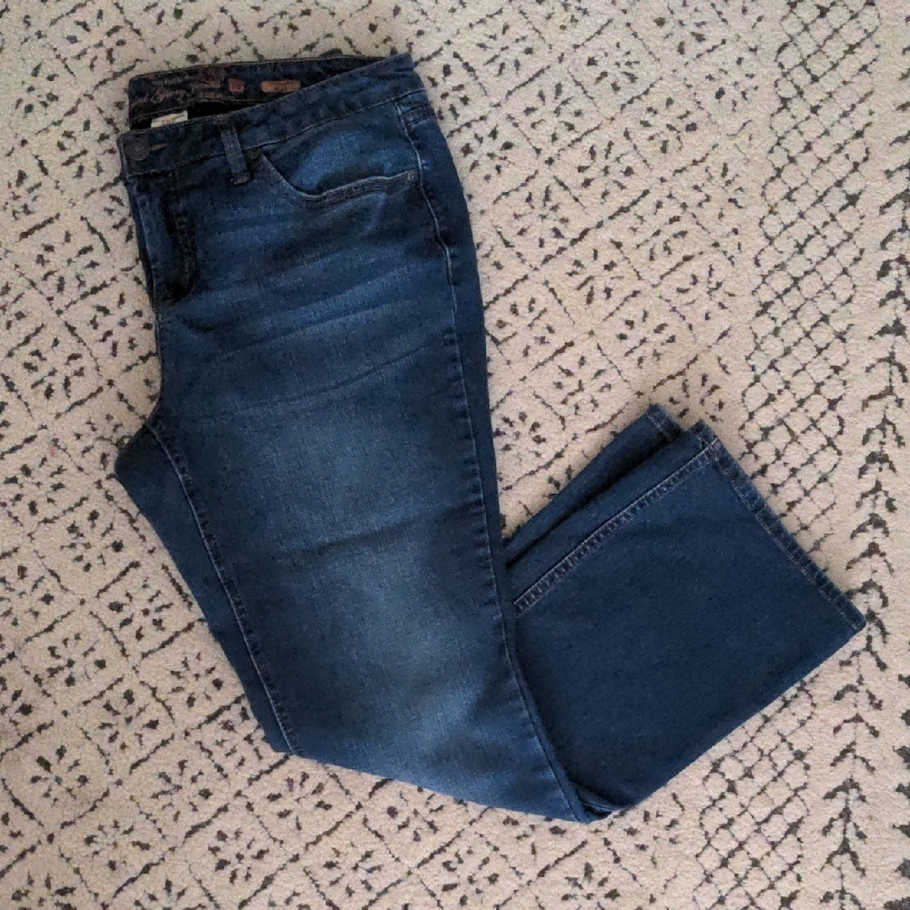 Faded Glory Women's Boot Cut Jeans - Dark Blue